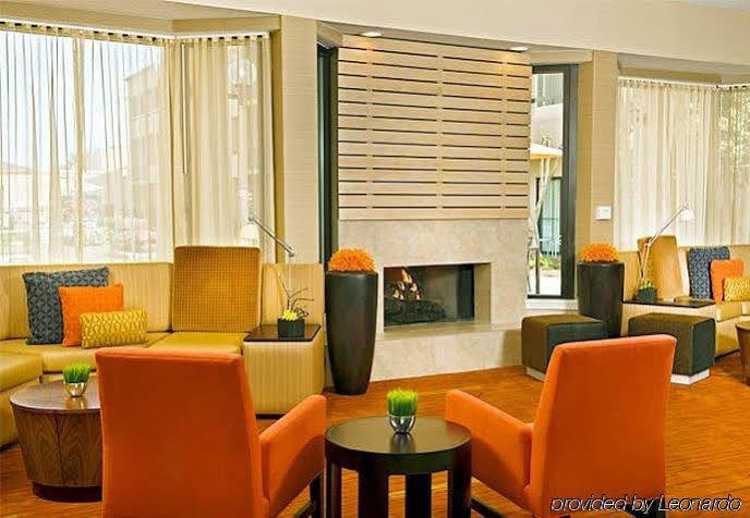 Courtyard By Marriott Greensboro Esterno foto